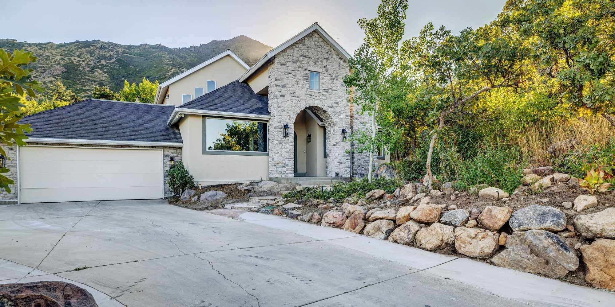 Marshall Homes building luxury vacation homes as a leading Utah custom home builder